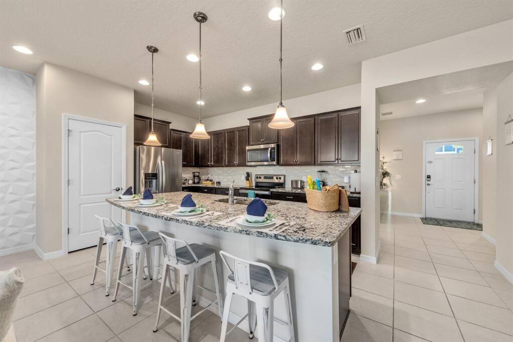 Amazing 5 Bedrooms Home With Pool/Bbq Near Disney Kissimmee Eksteriør billede